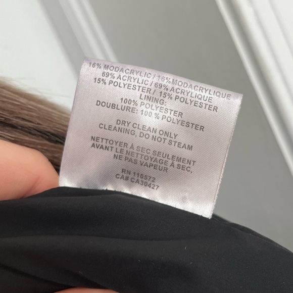 Faux fur cropped jacket with black and brown chevron pattern (Size L) - Picture 5 of 7